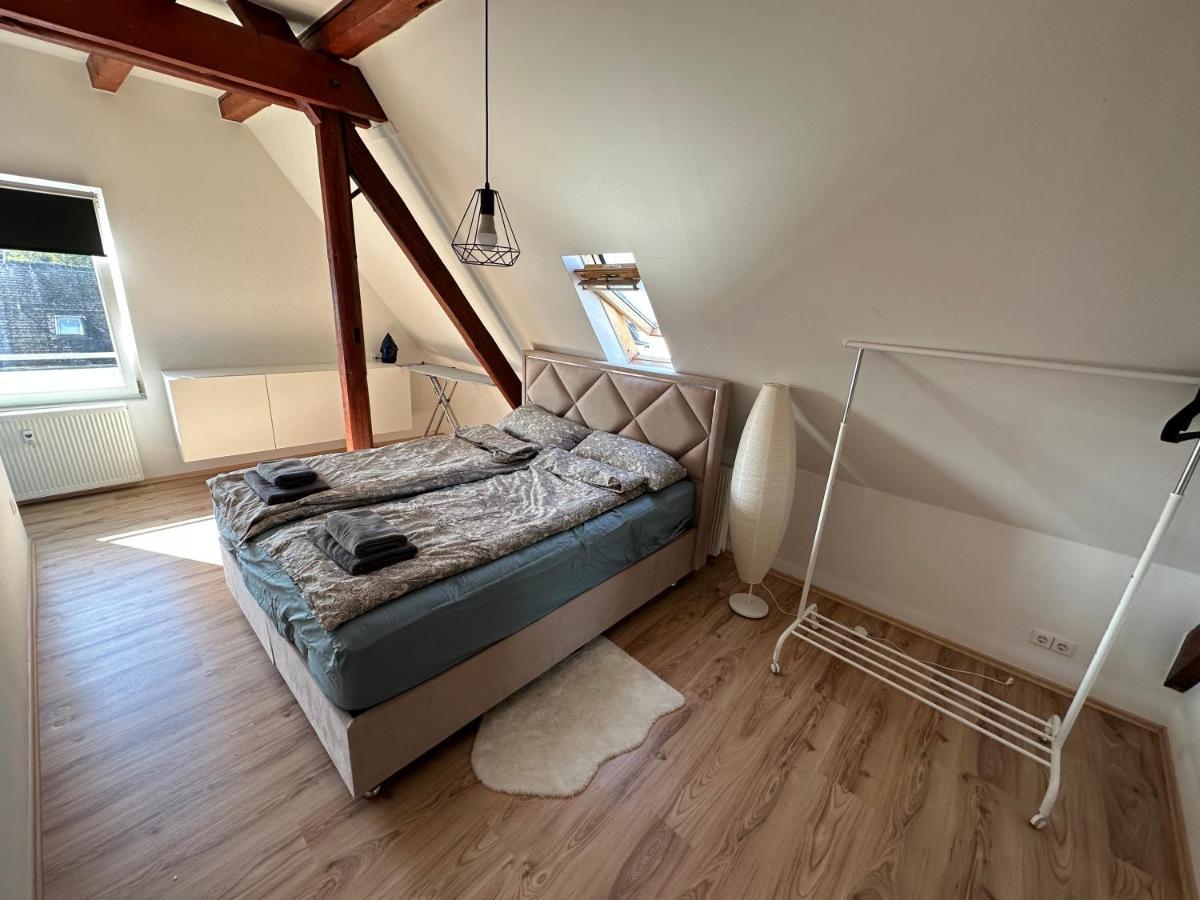 Schoene Grosse Maisonettenwohnung In Weissenthurm Exteriér fotografie